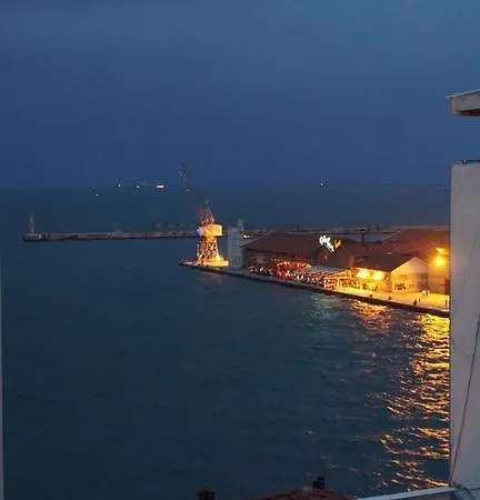 Thesstudio 10 * Thessaloniki